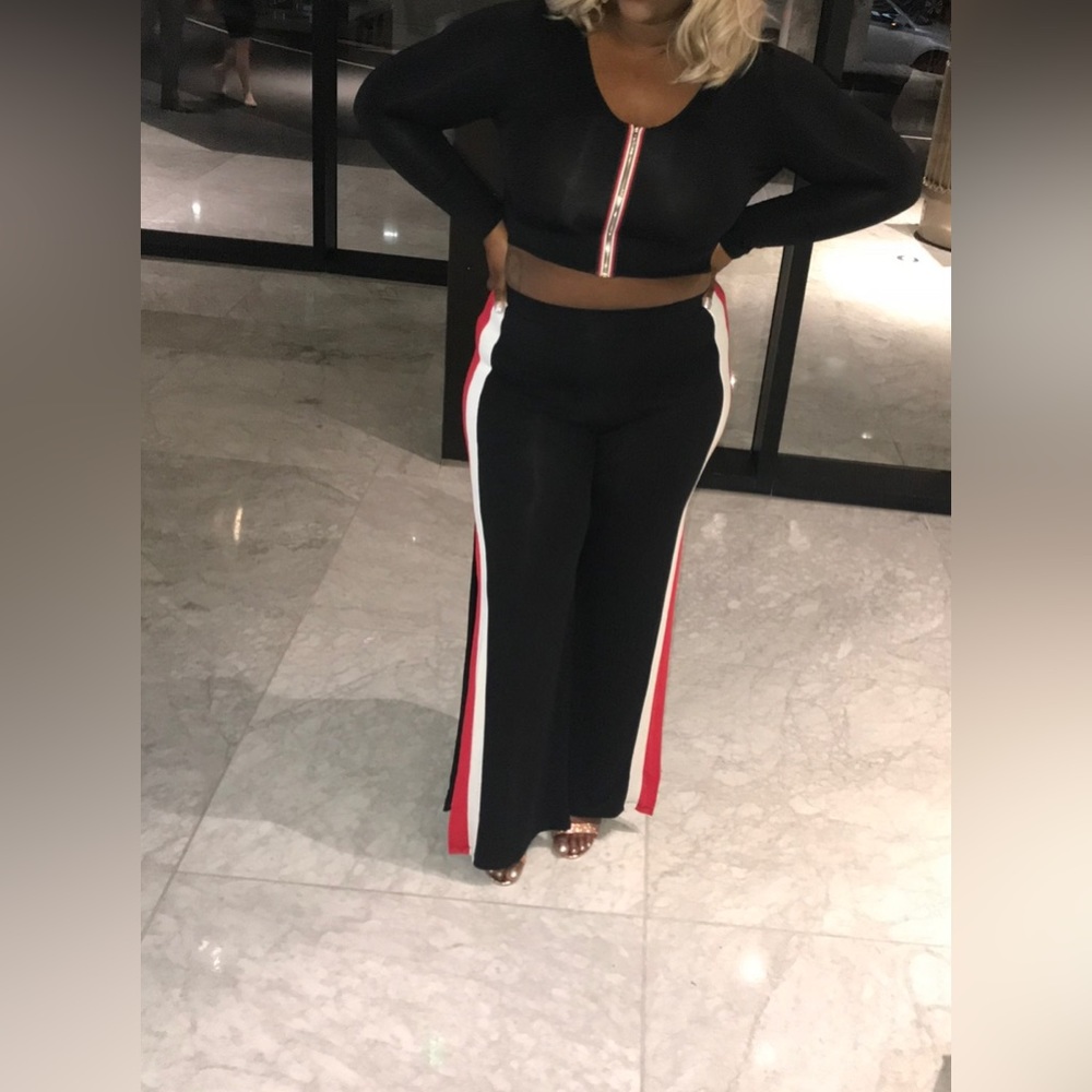 Multicolor pants and crop top set